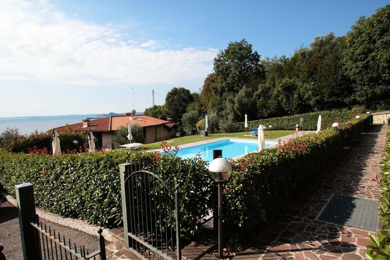 Panorama Lake View, Pool & Garden, 2 Bathrooms, Kingsize & Single-Beds, Fast Internet Тосколано-Мадерно Екстер'єр фото