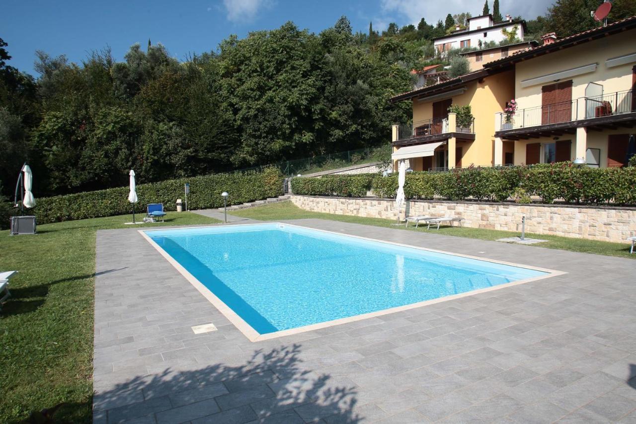 Panorama Lake View, Pool & Garden, 2 Bathrooms, Kingsize & Single-Beds, Fast Internet Тосколано-Мадерно Екстер'єр фото